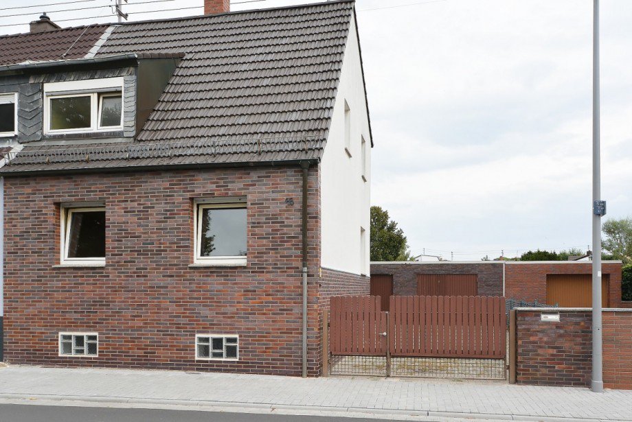 Au�enansicht Doppelhaush�lfte Ludwigshafen