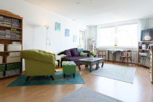 Wohnzimmer mit Zugang zur Loggia RUHIG - GEM�TLICH - IDYLLISCH - Wohnen am Waldrand von Heidelberg-Boxberg