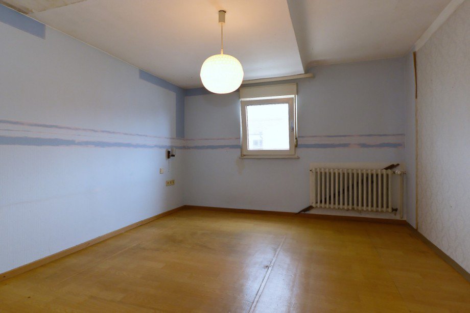 Zimmer OG Doppelhaush�lfte Ludwigshafen